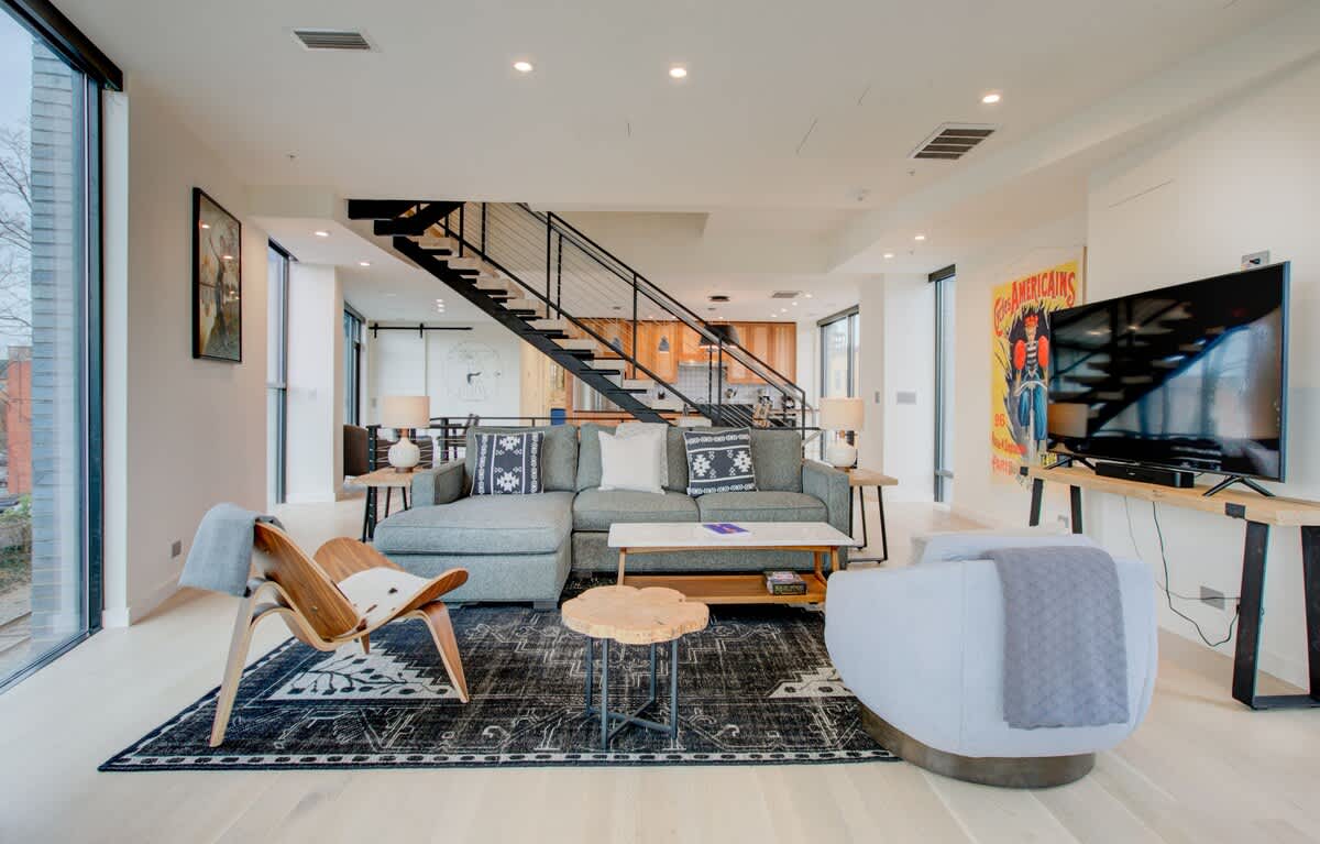 Water Street Condo - vacation rental in Charlottesville — photo 6 of 47