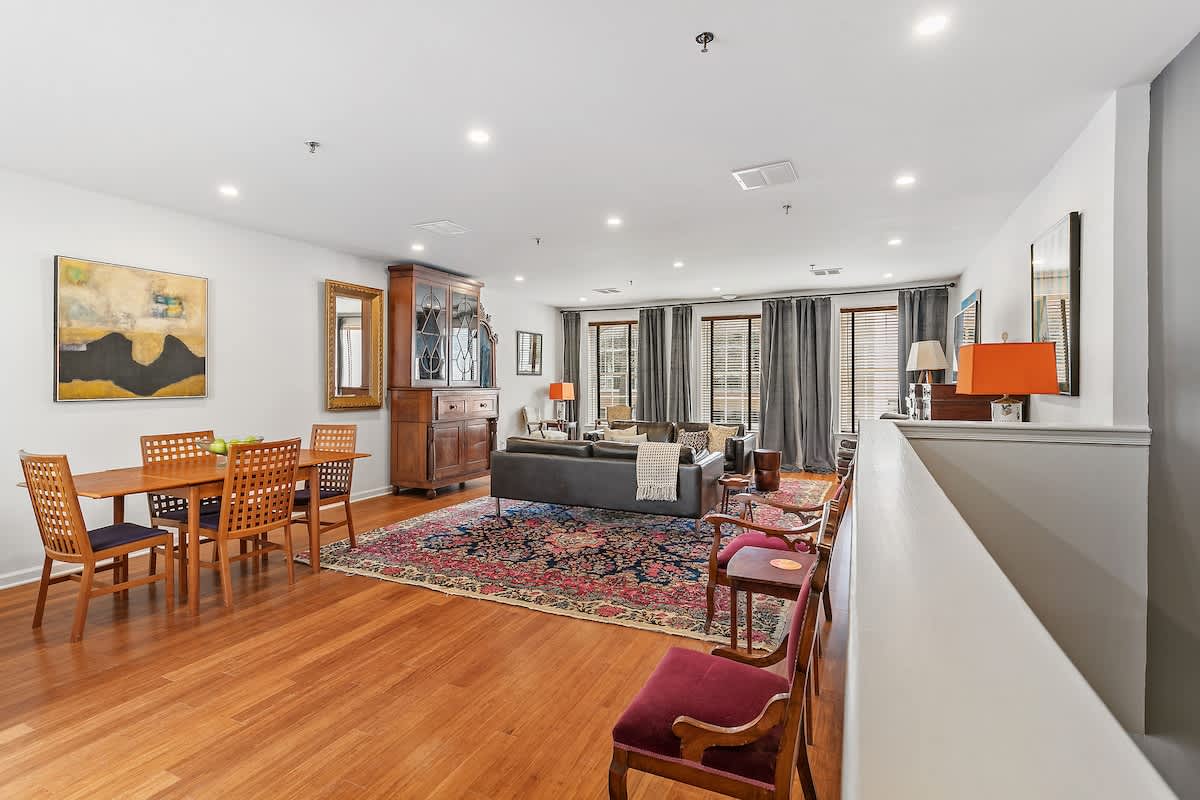 Gryphon - vacation rental in Charlottesville — photo 1 of 17