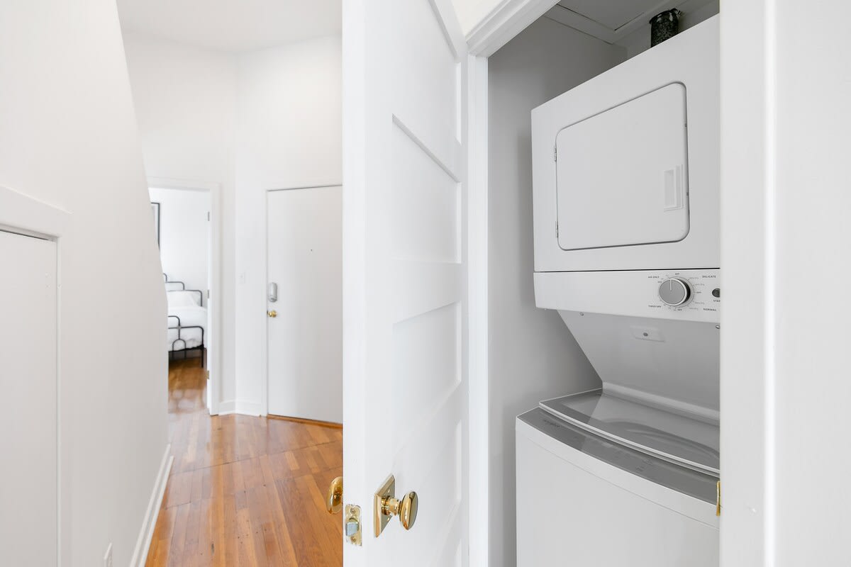 Gatsby - vacation rental in Charlottesville — photo 13 of 20