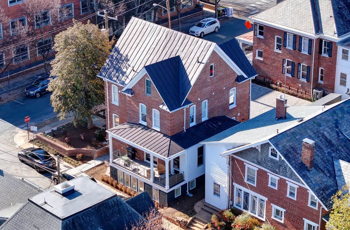 Jefferson Guest House - vacation rental in Charlottesville — photo 9 of 30