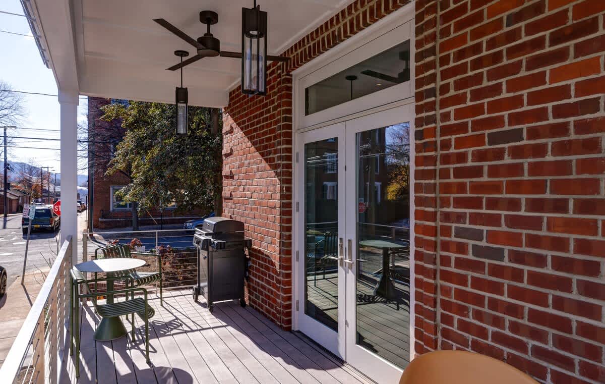 Jefferson Guest House - vacation rental in Charlottesville — photo 10 of 30