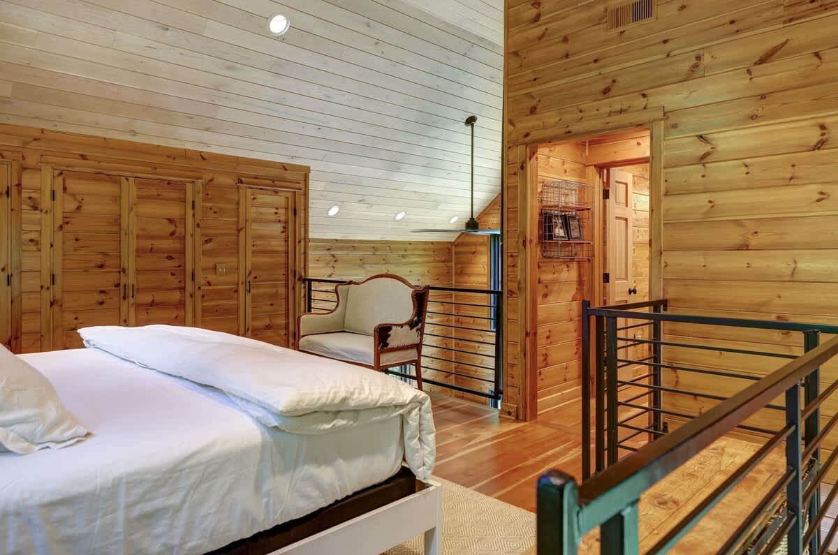 Cottage at Deer Ridge Farm - vacation rental in Charlottesville — photo 7 of 40
