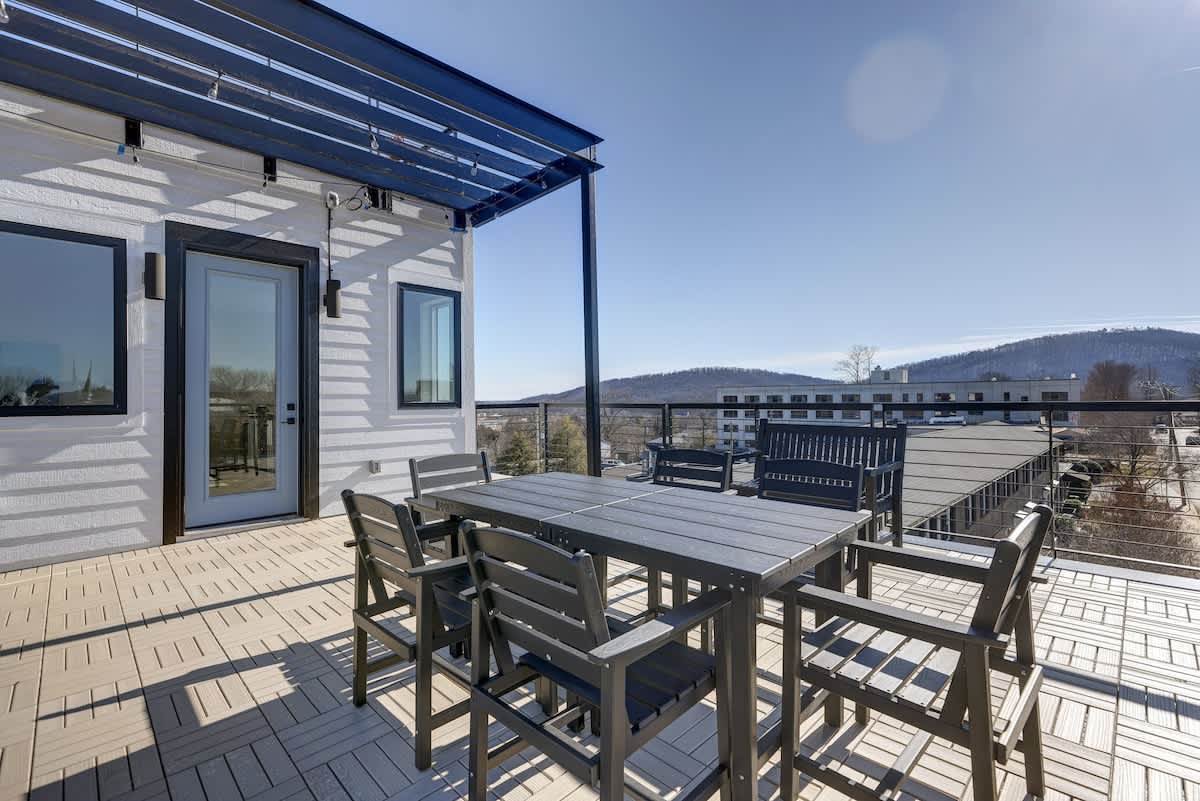 Belmont Heights #309 - vacation rental in Charlottesville — photo 1 of 22