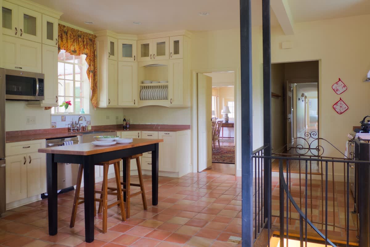 Hoos` Homestead - vacation rental in Charlottesville — photo 3 of 23