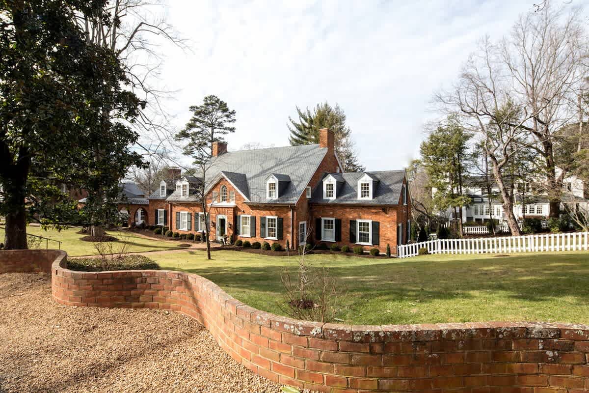 Hoos` Homestead - vacation rental in Charlottesville — photo 1 of 23