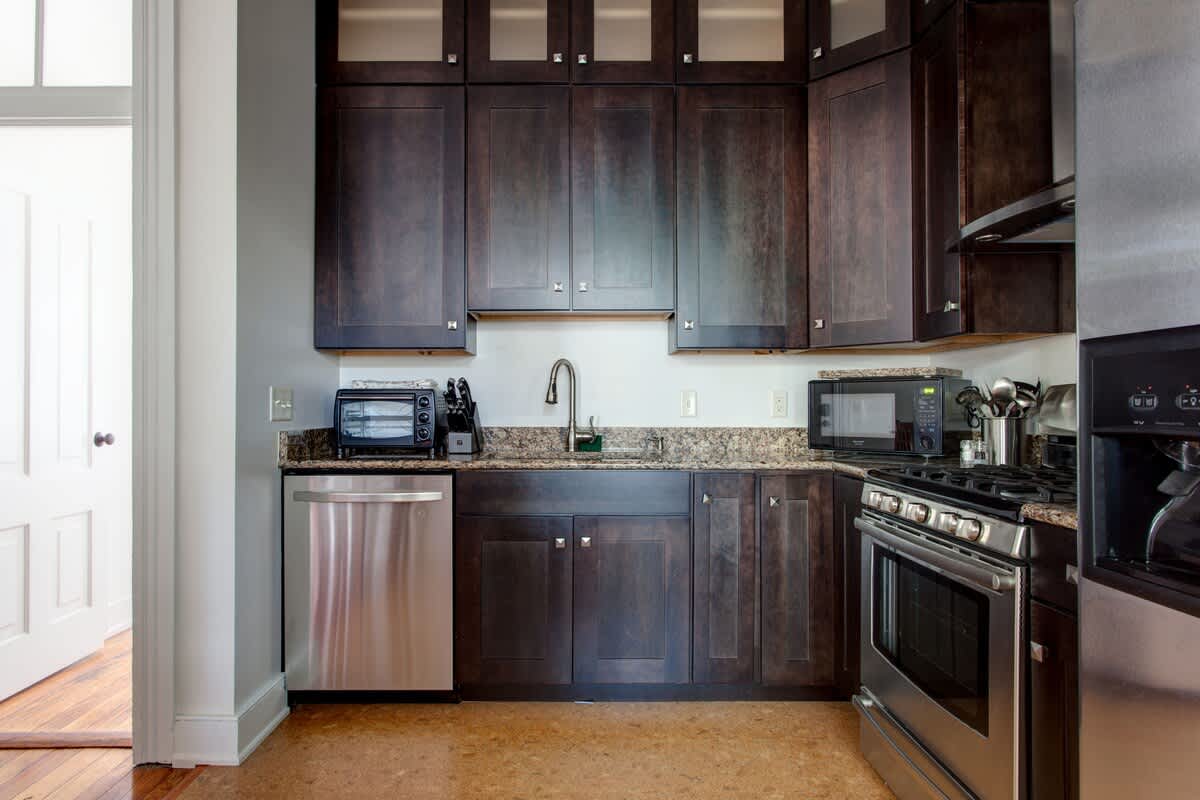 Old Met #306 - vacation rental in Charlottesville — photo 7 of 23