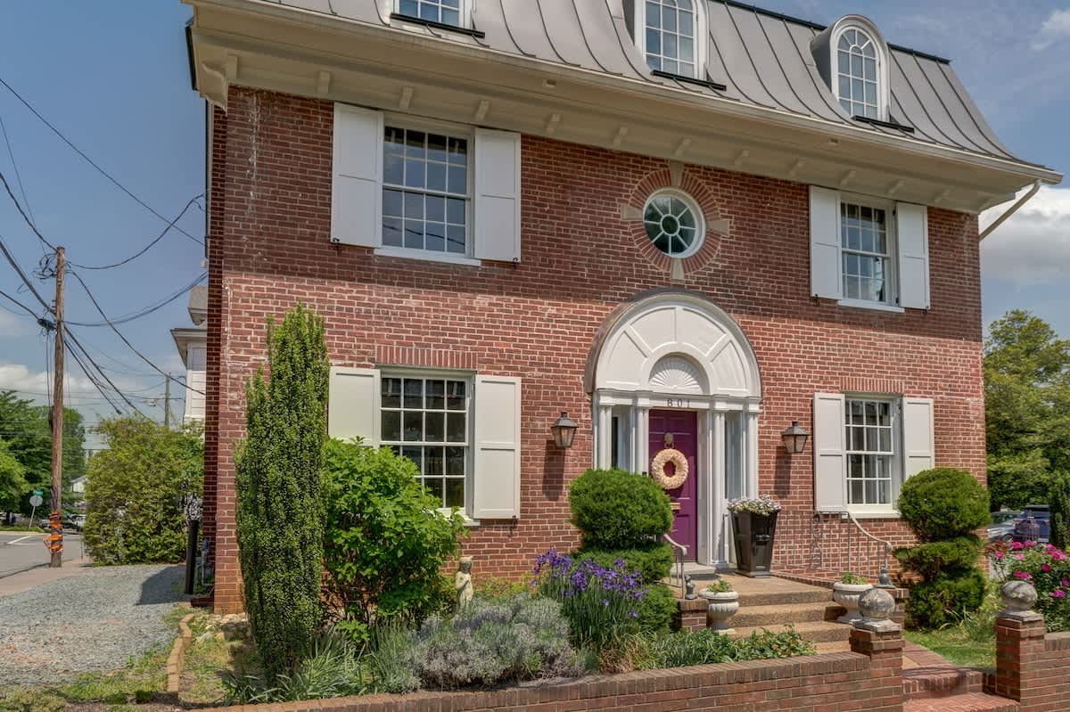 Rubin Marshall Manor - vacation rental in Charlottesville — photo 8 of 42