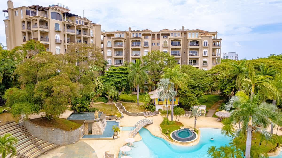 Matapalo 101-Poolside Condo at the Diria Resort — Tamarindo, Guanacaste — vacation rental