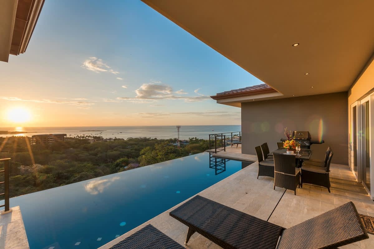 Casa de la Perla, Ocean View 4 Bedroom Home — Tamarindo, Guanacaste — vacation rental