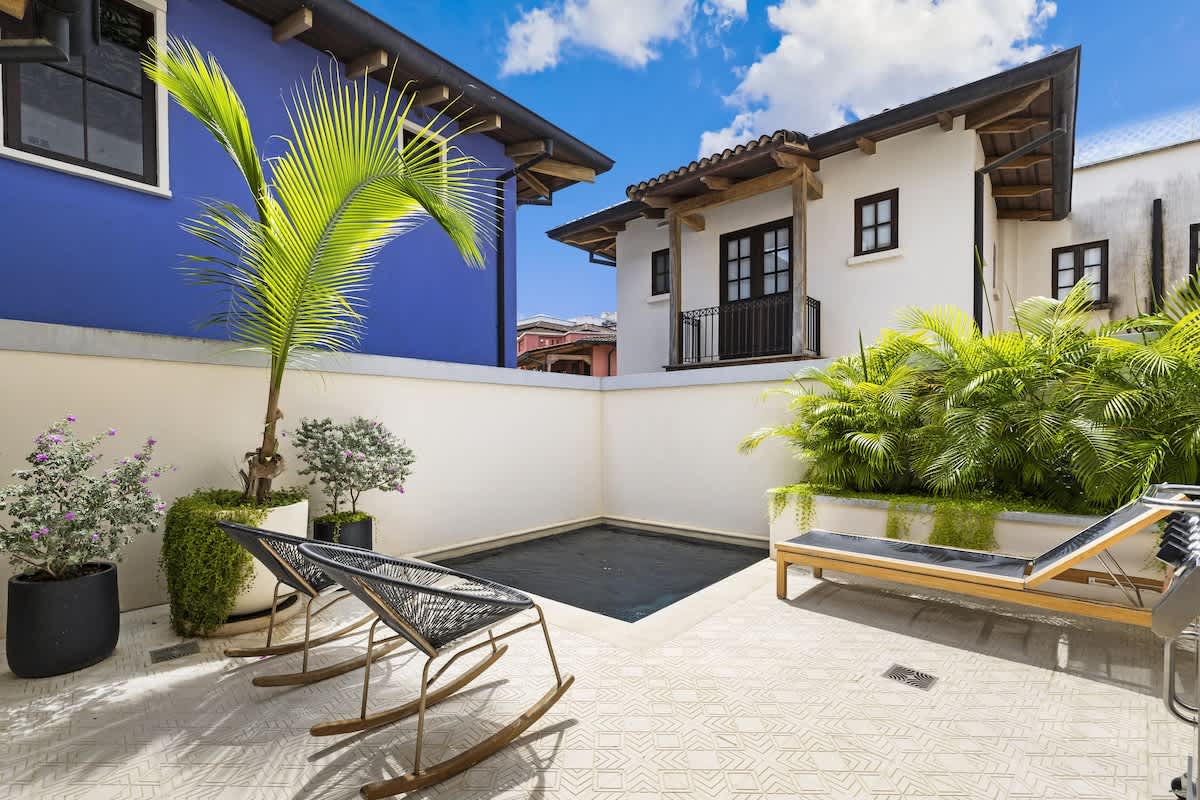 View 3