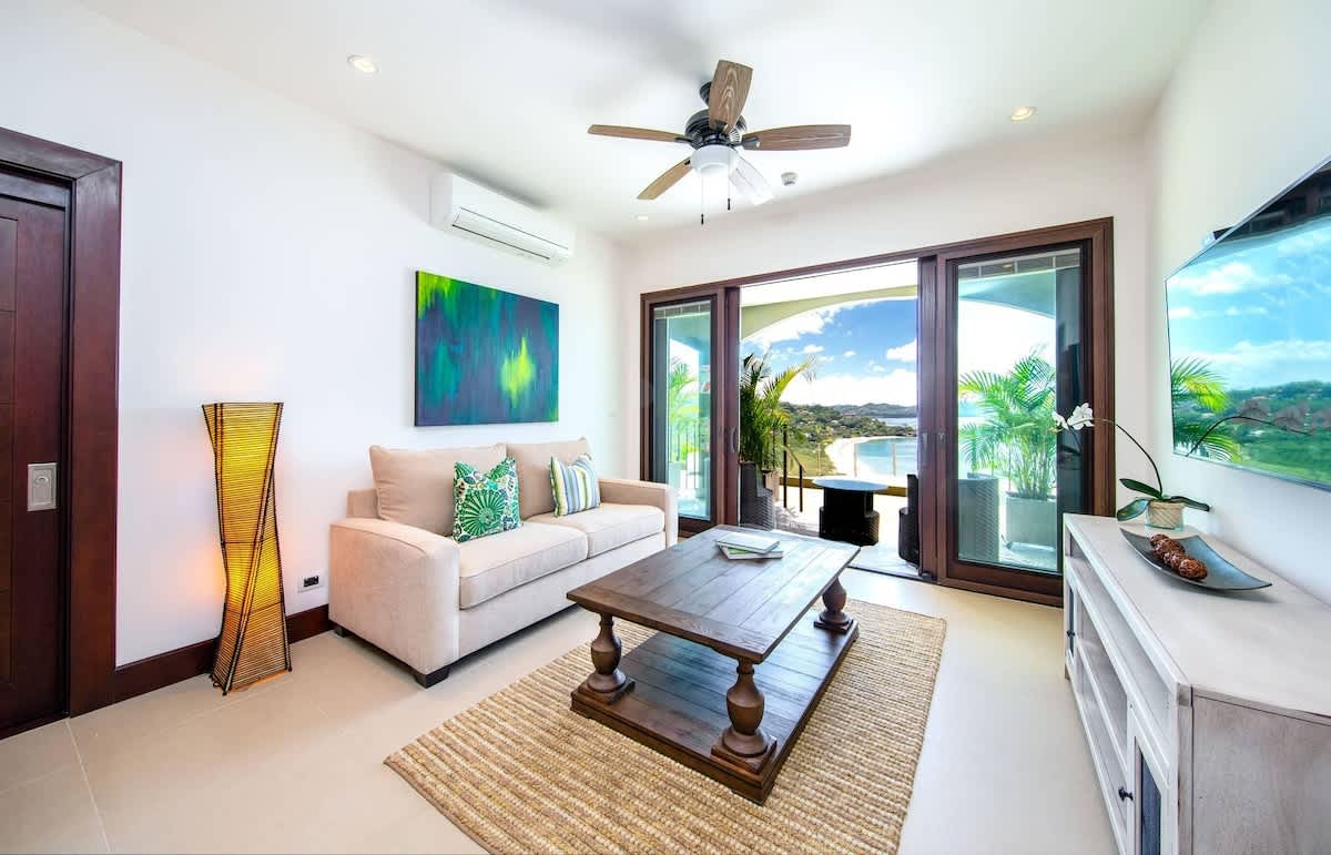 360 Splendor 201-Condo with Breakfast Included — 360 Splendor, Provincia de Guanacaste — vacation rental