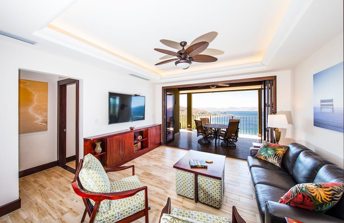 360 Splendor 207A- 2 BR Condo, Breakfast Included — 360 Splendor,  Guanacaste — vacation rental