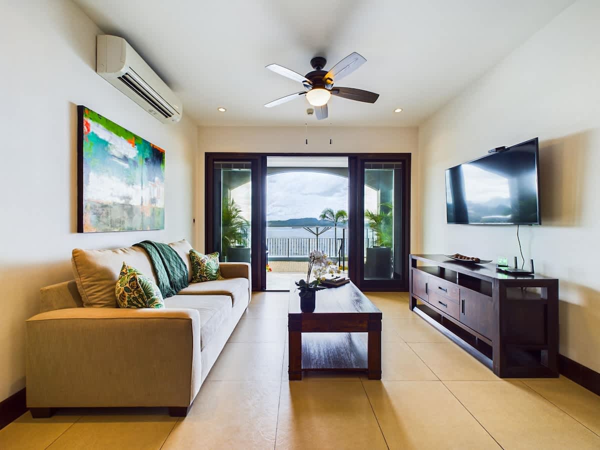 360 Splendor 302-Condo with Breakfast Included — 360 Splendor, Provincia de Guanacaste — vacation rental