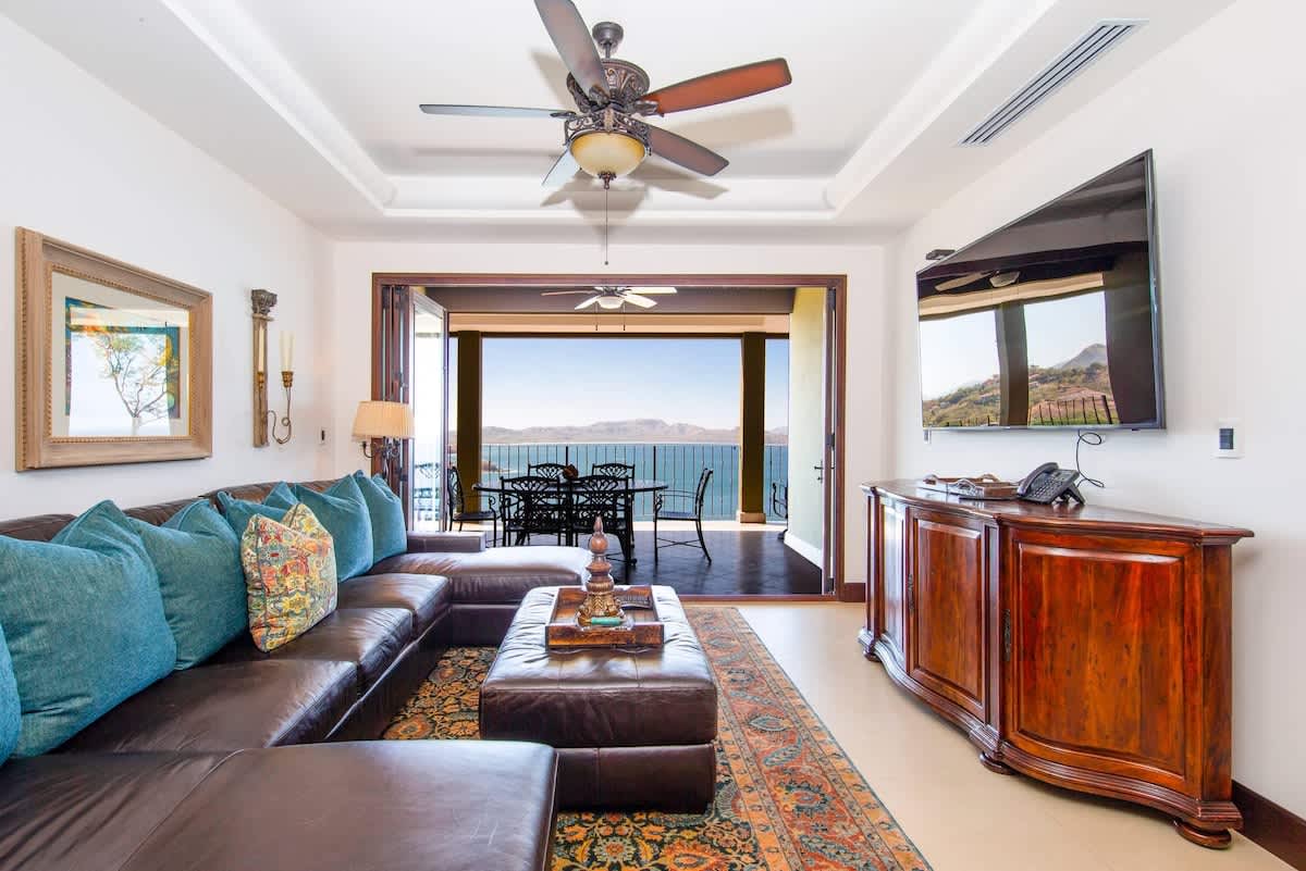 360 Splendor 308F- 3 BR Condo, Breakfast Included — 360 Splendor,  Guanacaste — vacation rental