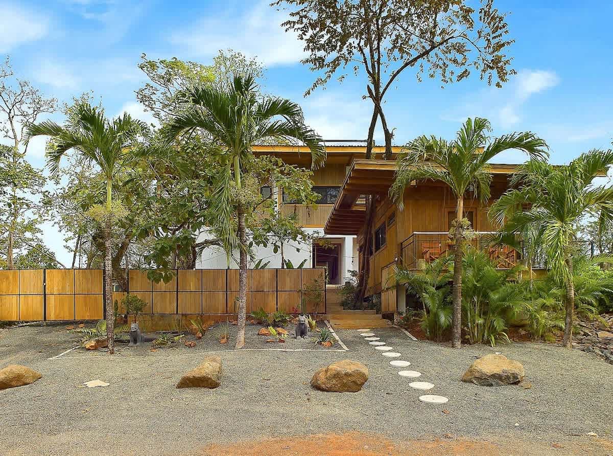 Casa Cadejo- Surf paradise in Playa Grande