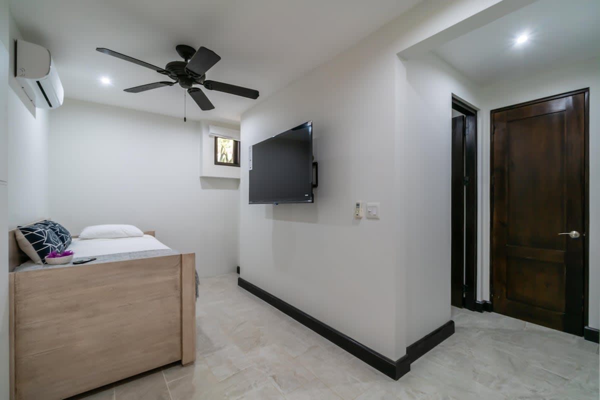 View 9