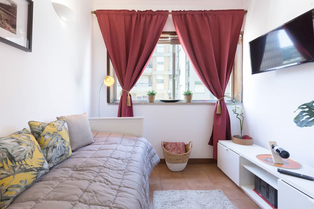 Cool Flat | City Center near Aliados by HostWise