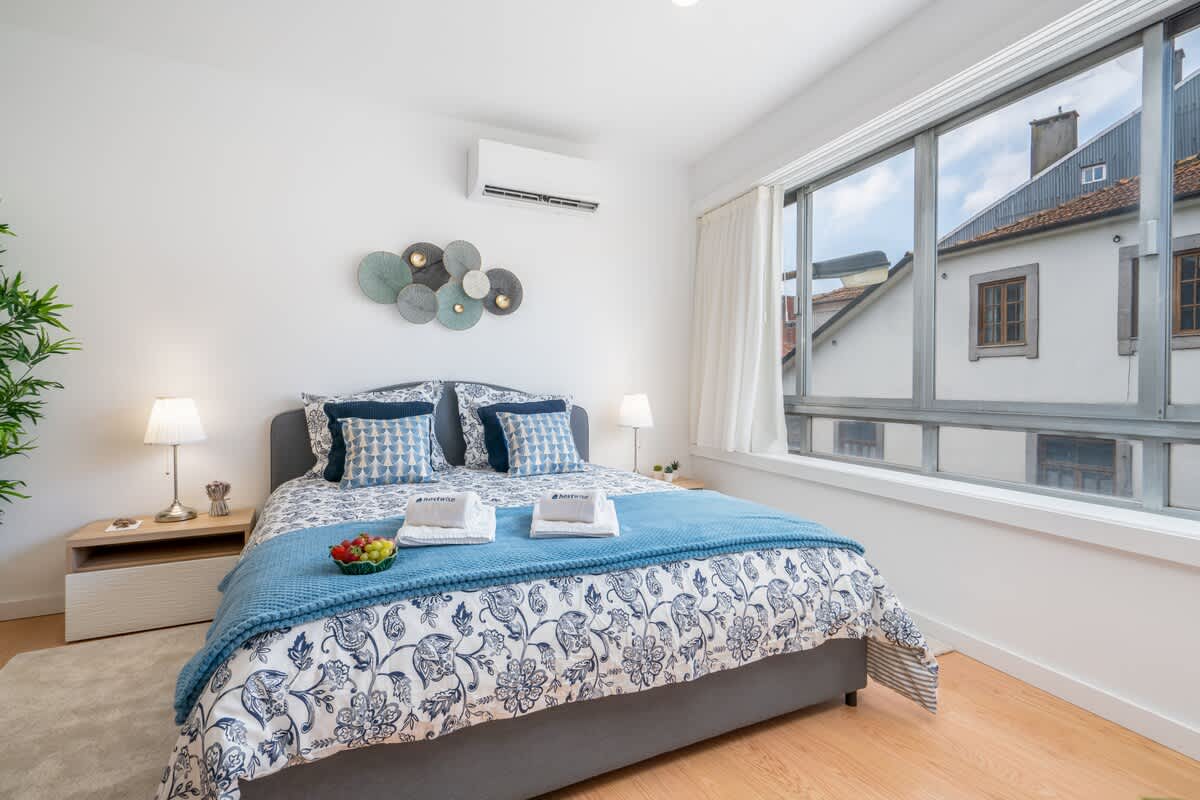 Comfy Sunny Flats | Prime Location by HostWise