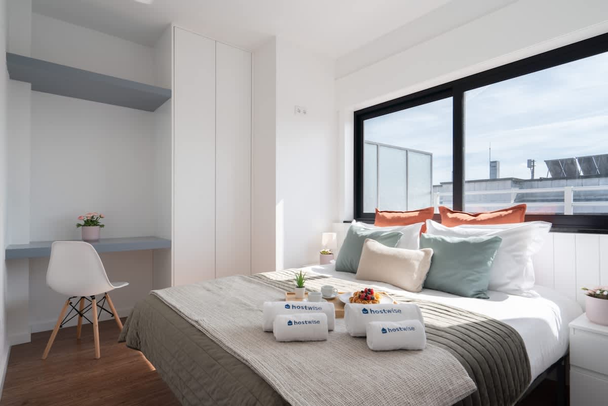Bright Flat w/ Balcony |  Ace Location by HostWise