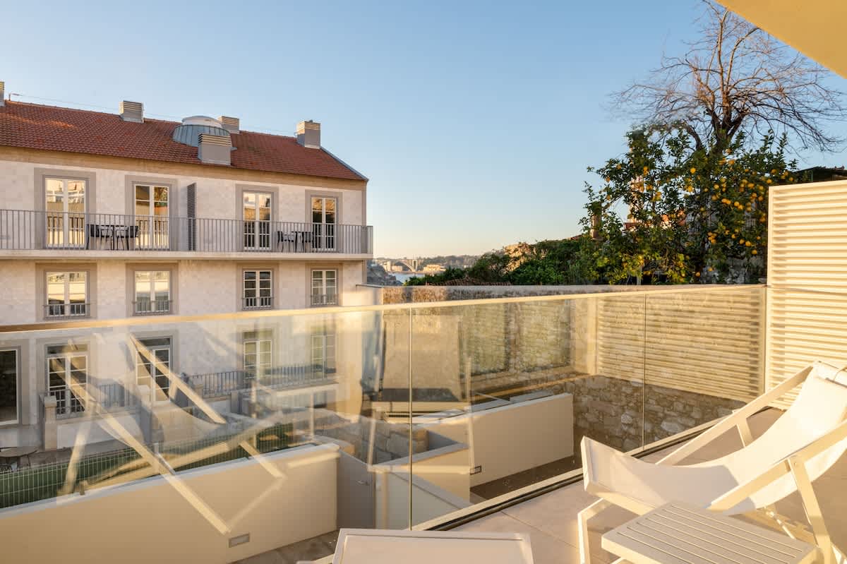 2 Fervença Boutique Palace by HostWise