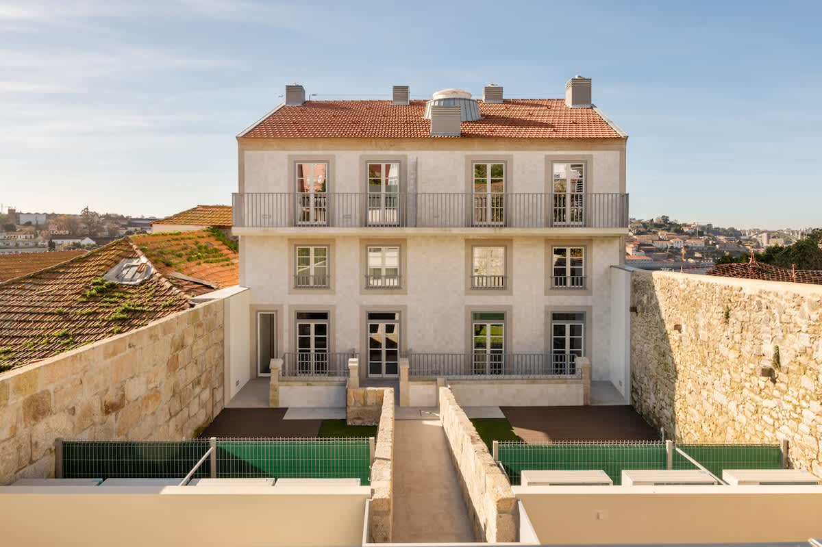 6 Fervença Boutique Palace Flats by HostWise