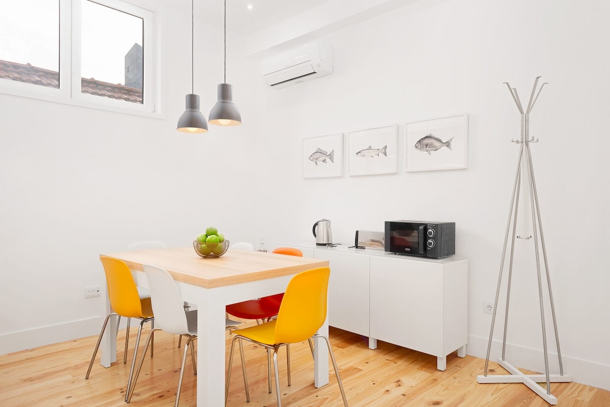 2 Classic Apartments by HostWise