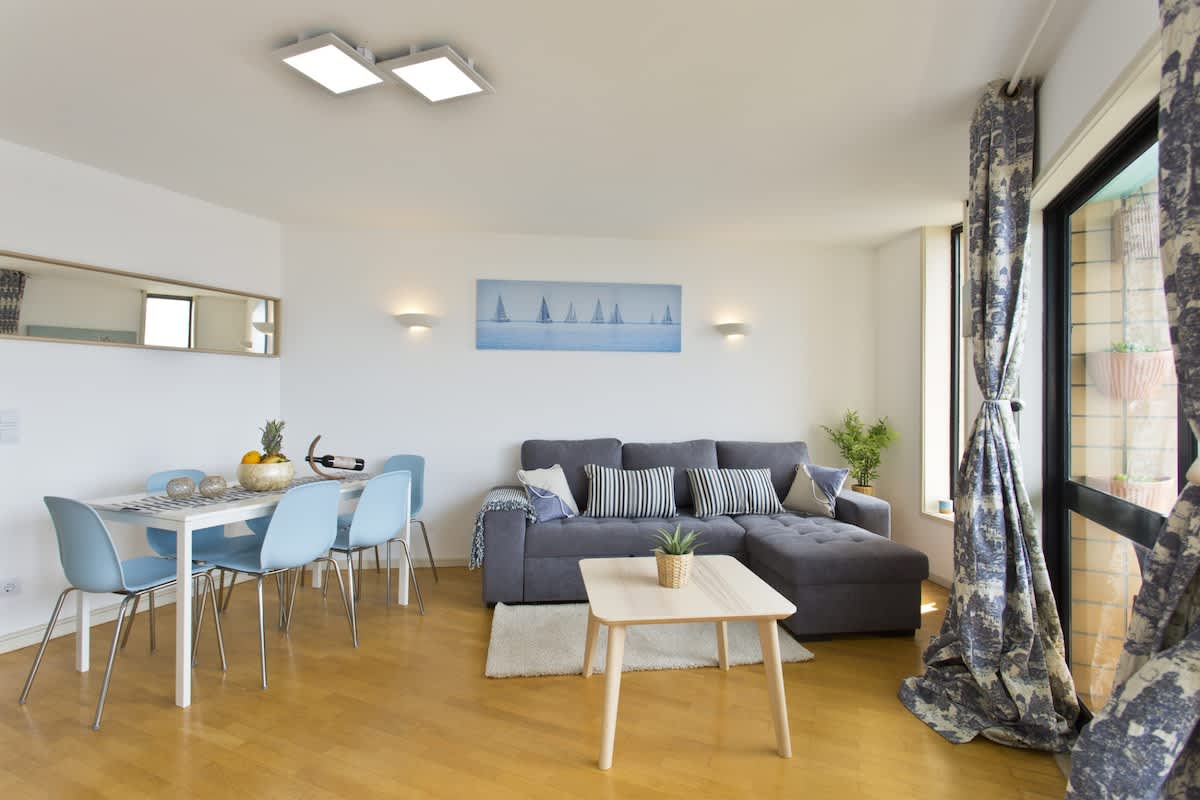 Amazing Comfy Flat w/ Balcony by HostWise