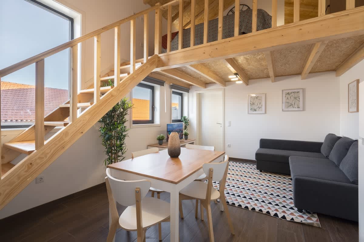 Stylish Duplex | Terrace & River View by Host Wise