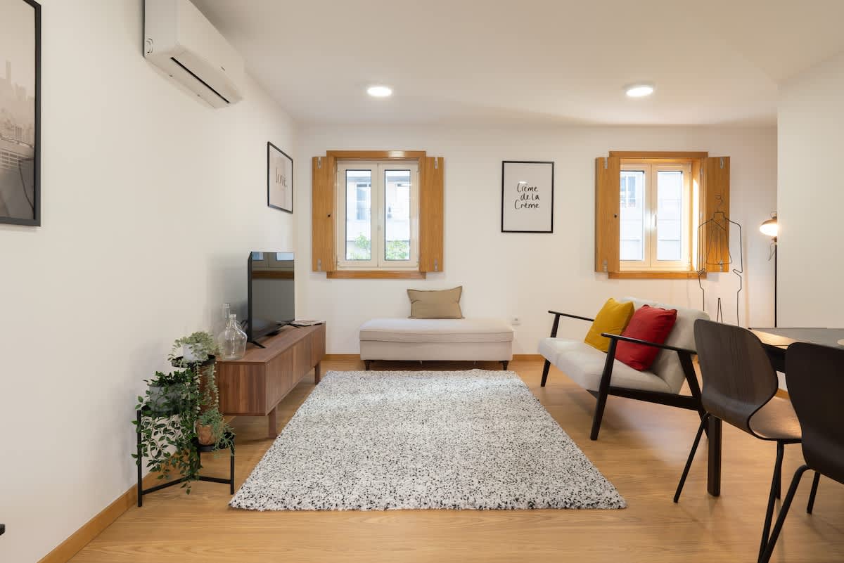 Elegant Home in the Heart of Porto by HostWise