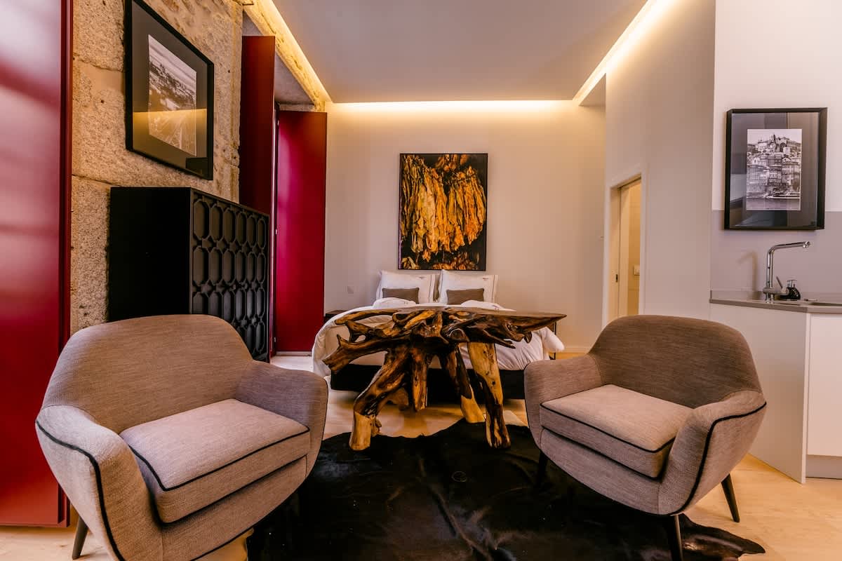 Designer Studio | Clérigos by Host Wise