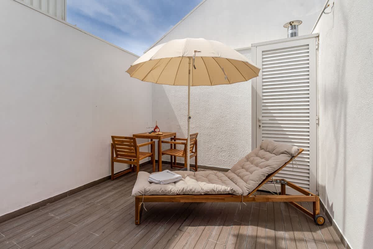 Terrace Studios & Bright Duplex by HostWise