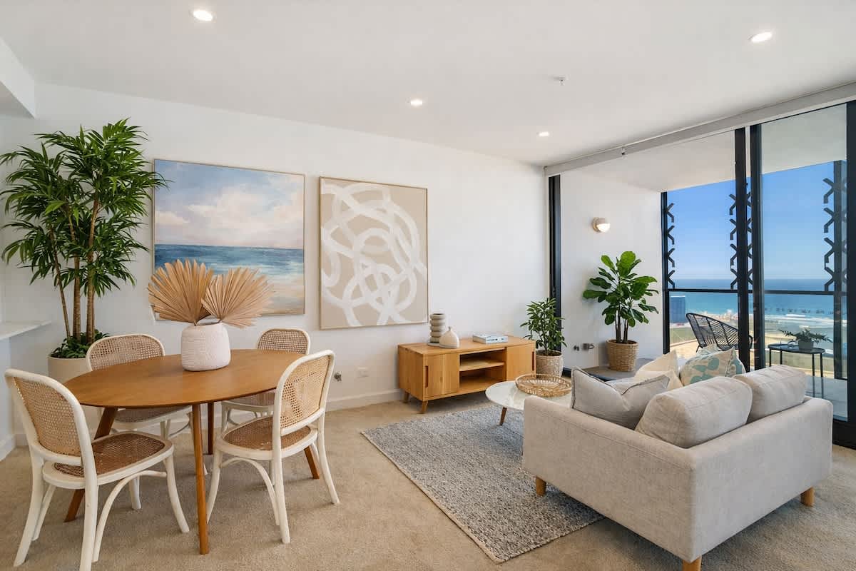 Elite Escape - Absolute Beachfront Luxury