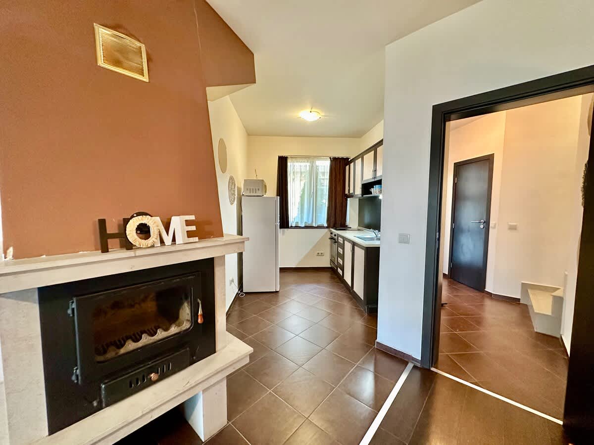 Property thumbnail 36
