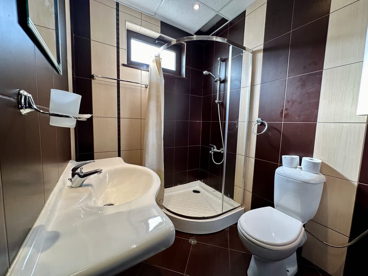 Property thumbnail 37