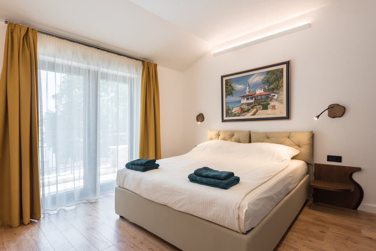 Property thumbnail 9