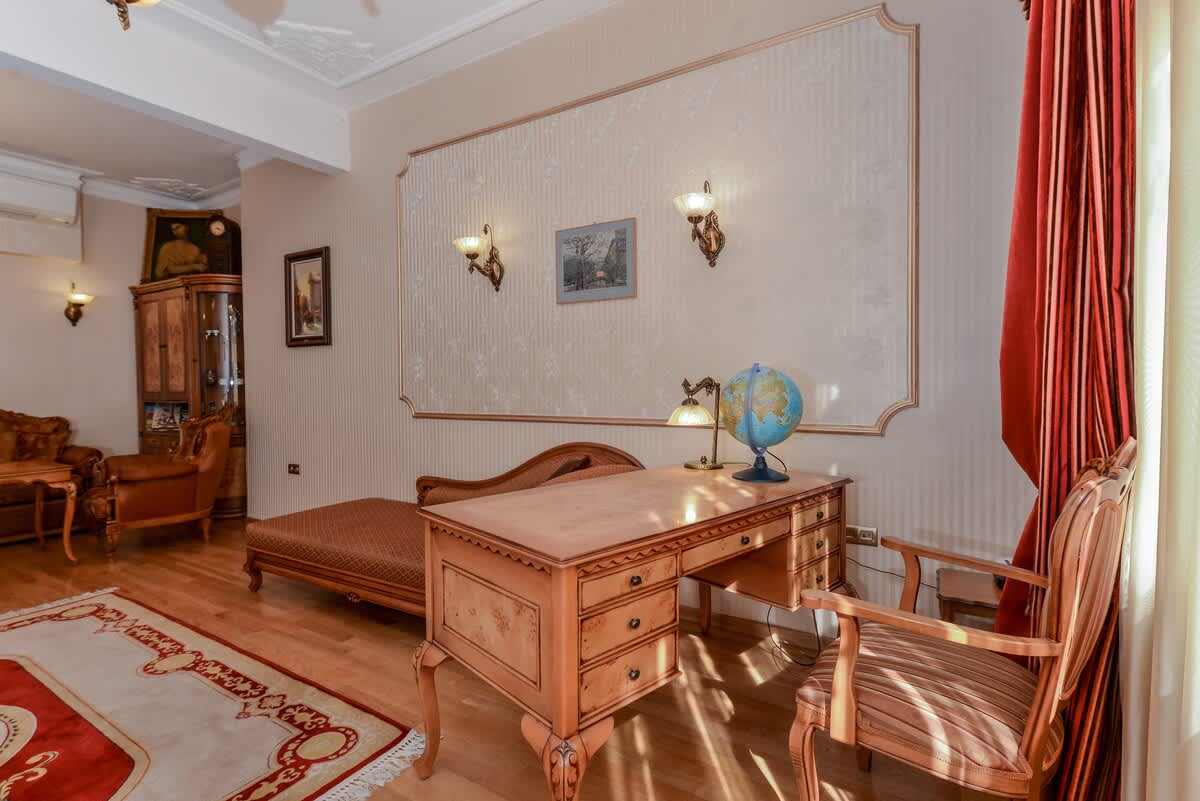 Property thumbnail 8