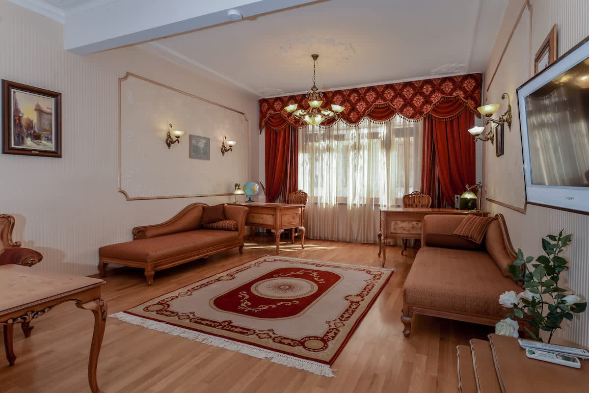 Property thumbnail 1