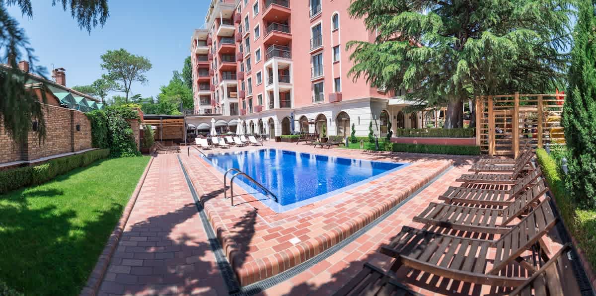 Property thumbnail 1