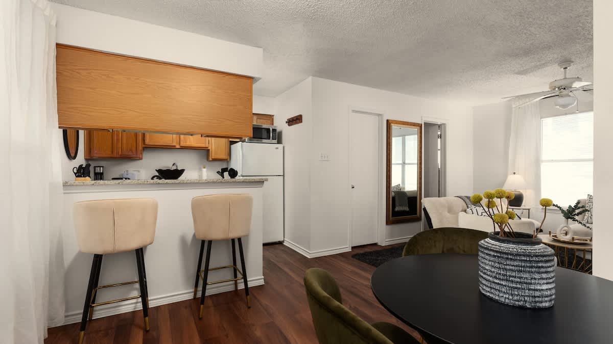 Quiet 2BR Near UT - Just 6 Min to Downtown