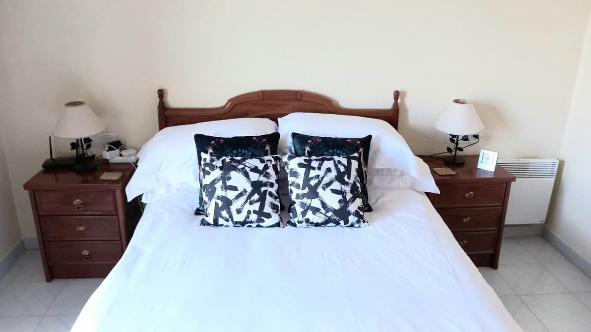 Casa Tranquil: Pool, Cinema & Village Views