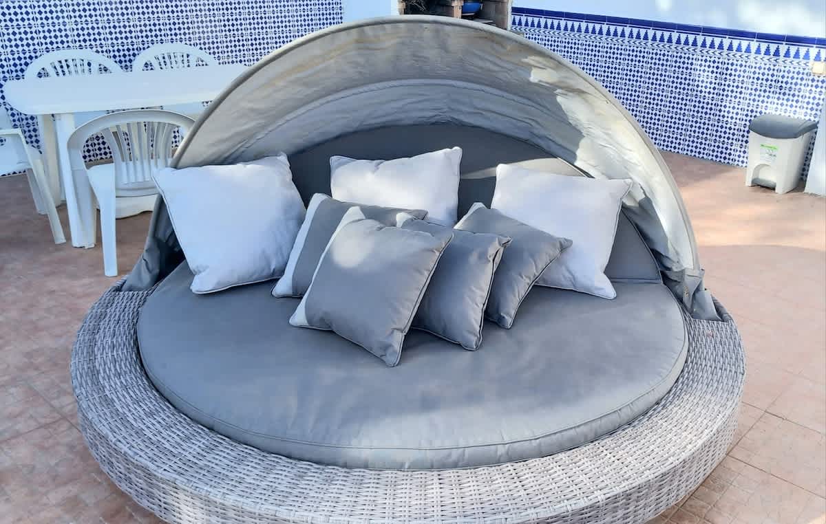 Casa Tranquil: Pool, Cinema & Village Views