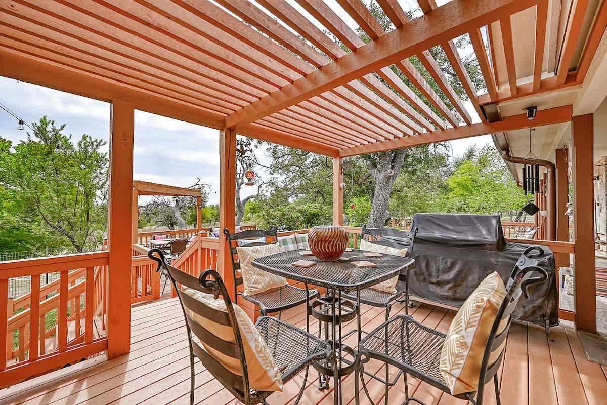 Perfect outdoor setting for al fresco dining and relaxation.