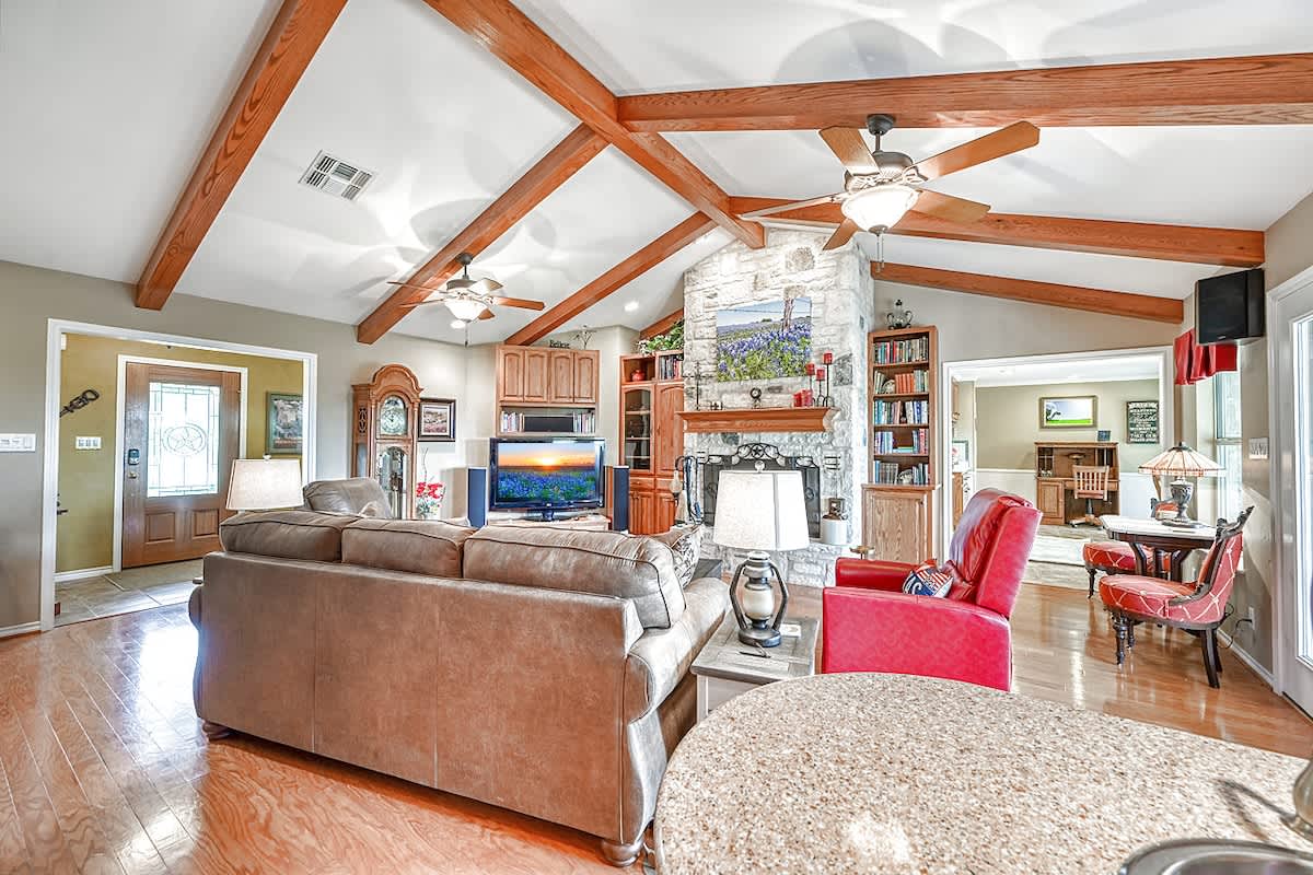 Experience the perfect blend of comfort and elegance in this beautiful setting.