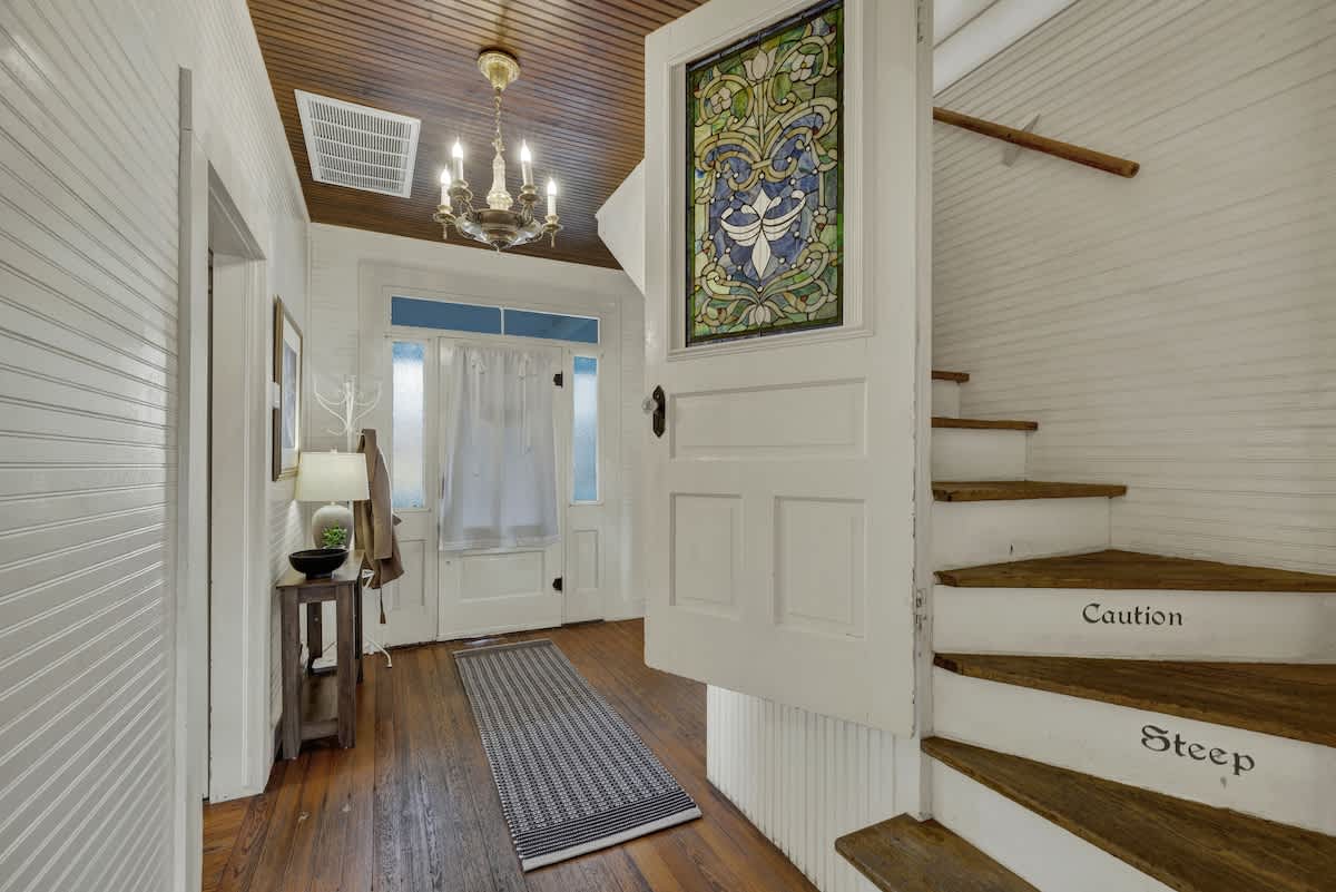 Victorian Escape | Photo 12