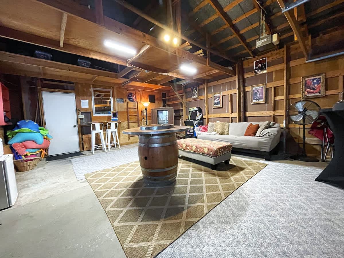 Vintage games galore.