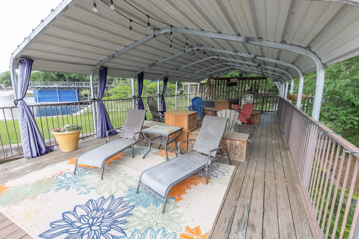 Lay out and enjoy the sunshine.