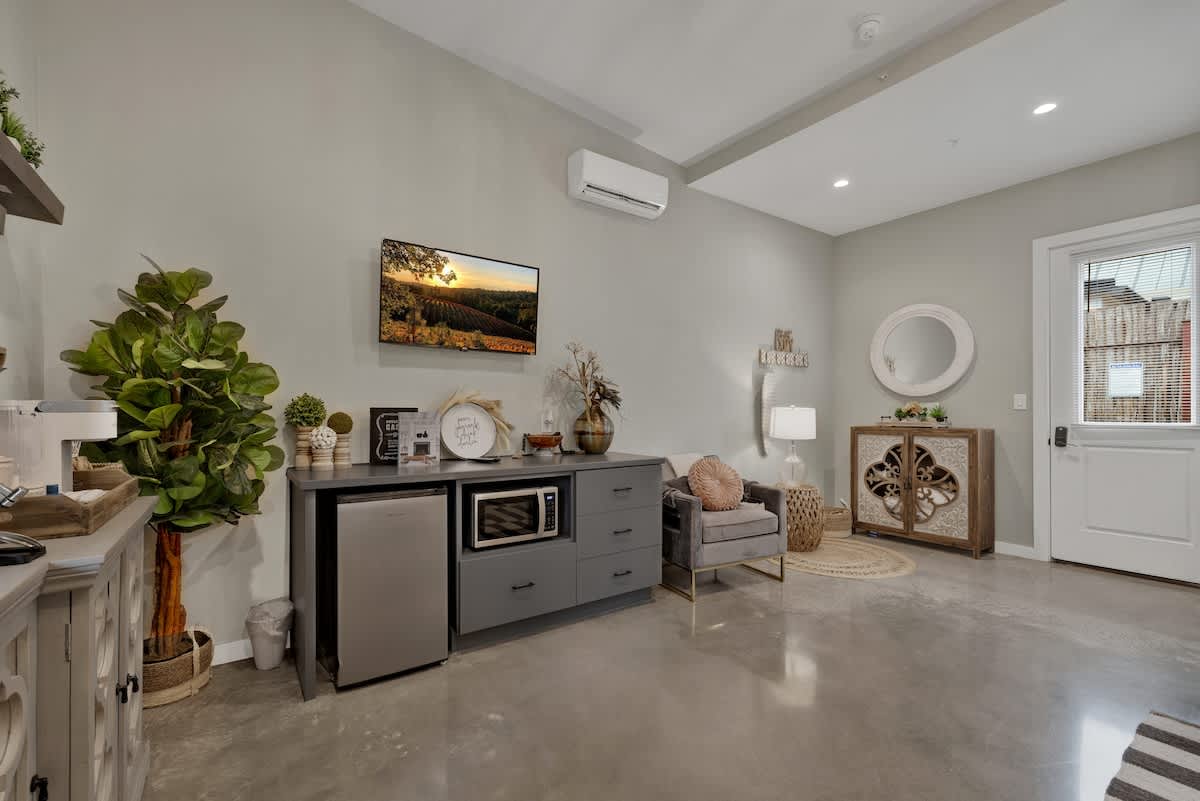 Kitchenette for your convenience.