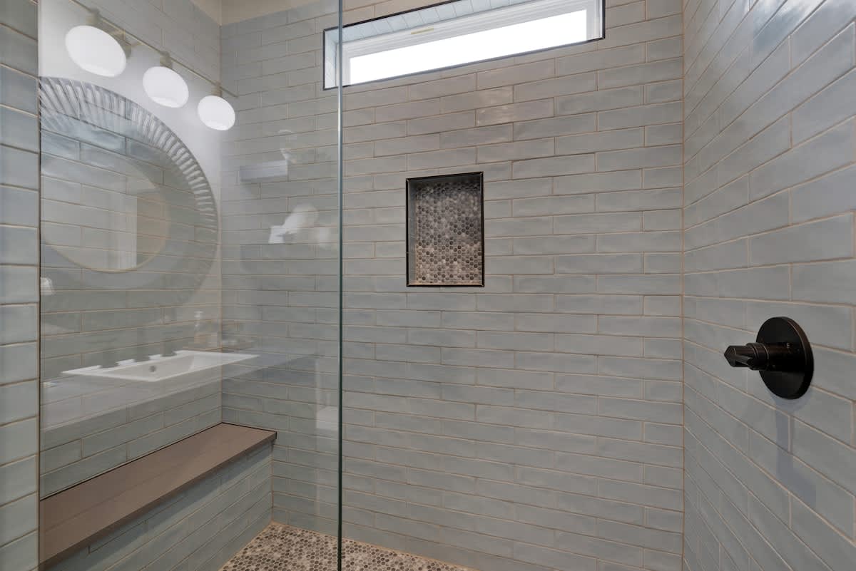 Large walk in shower.