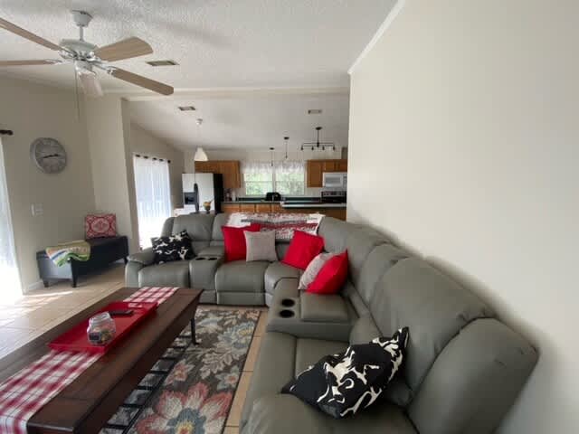 Canyon Lake Family Retreat | Photo 31