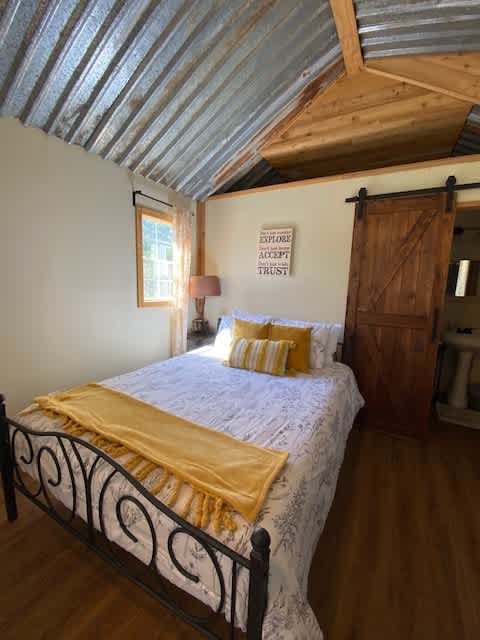 Canyon Lake Family Retreat 5